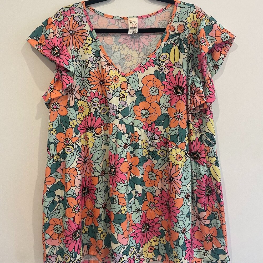 Bright Floral Soft V-Neck Top